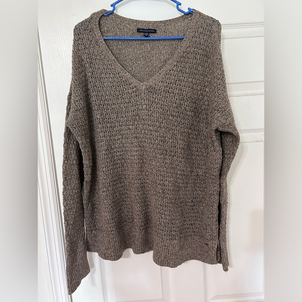 American eagle sweater